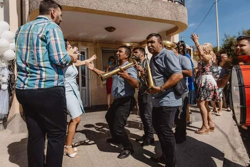 Trubači Bar na veselju